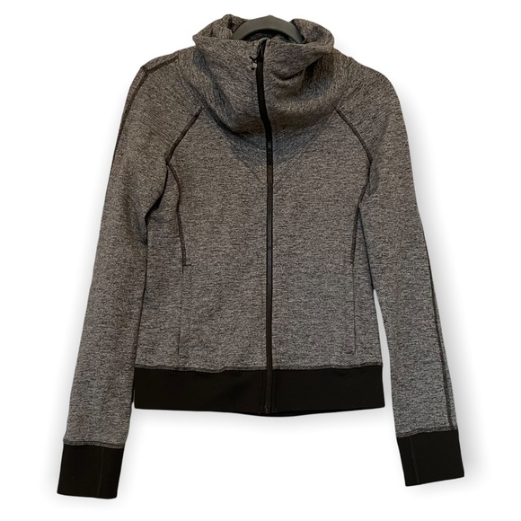 lululemon athletica Tops - Lululemon 8 Be Present jacket sweater Heather grey black zip up active yoga run